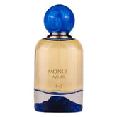 Perfume bottle with blue accents from Monch Azure, tonen combineert luxe en elegantie